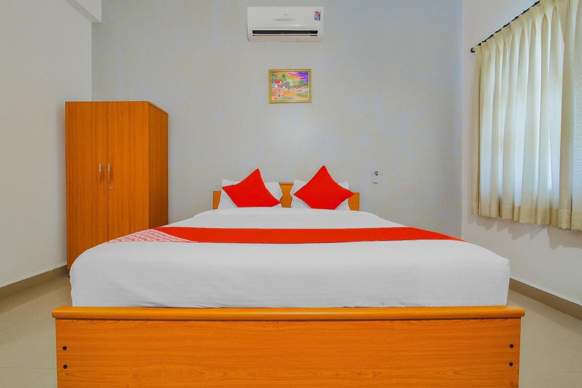 Super Hotel O The Goan Courtyard Colva Esterno foto