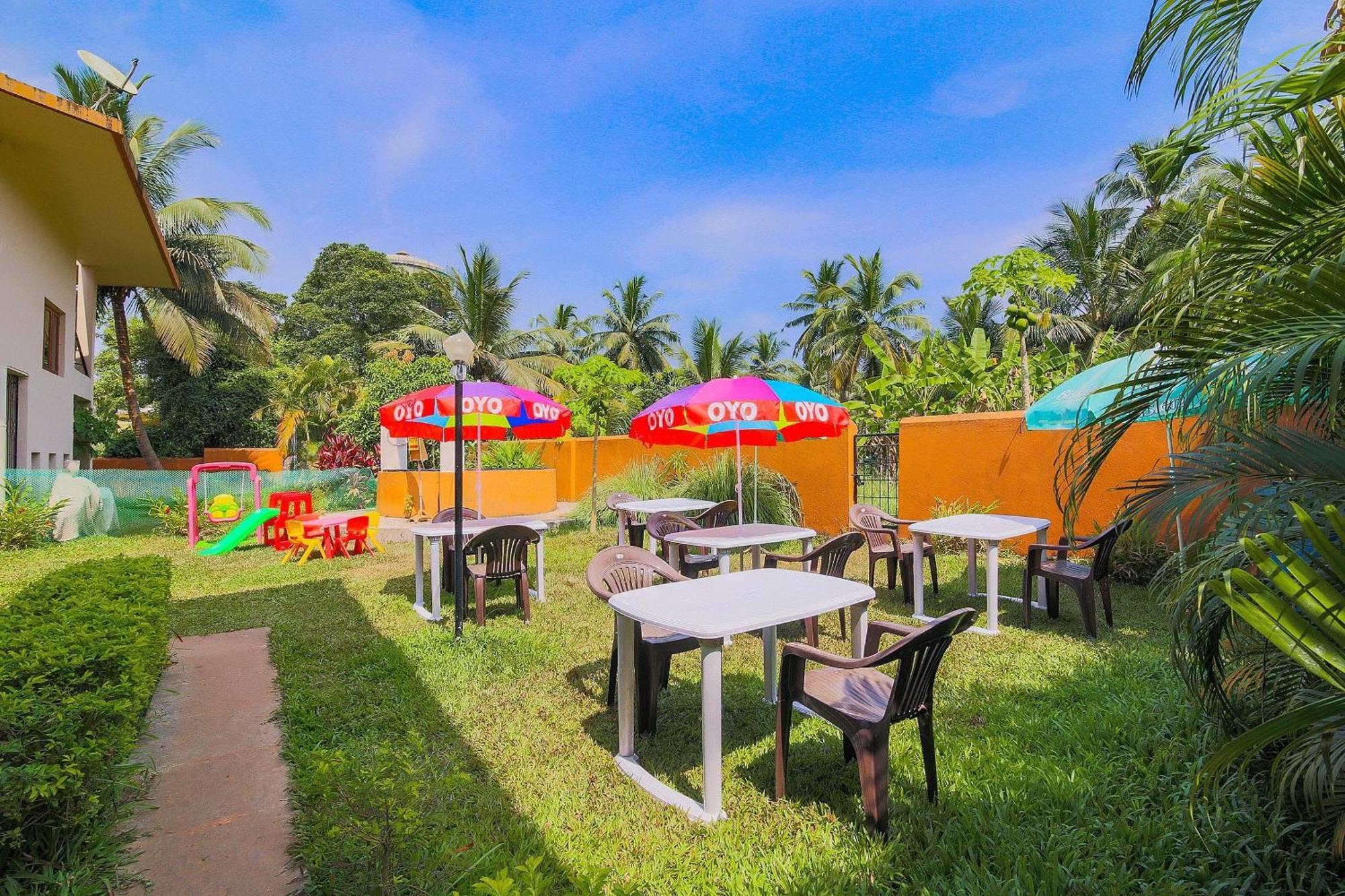 Super Hotel O The Goan Courtyard Colva Esterno foto