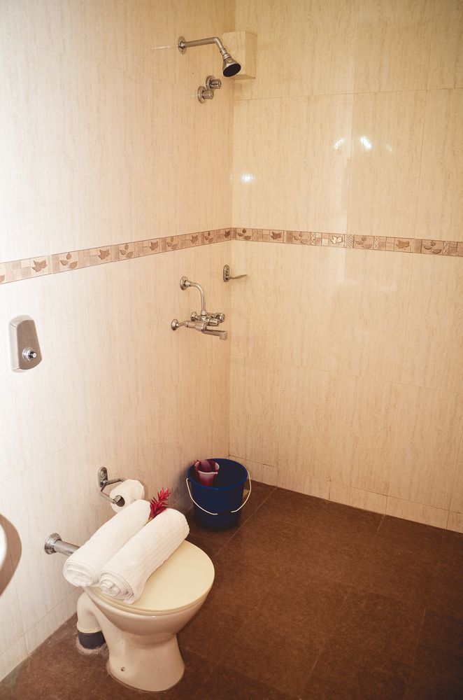 Super Hotel O The Goan Courtyard Colva Esterno foto