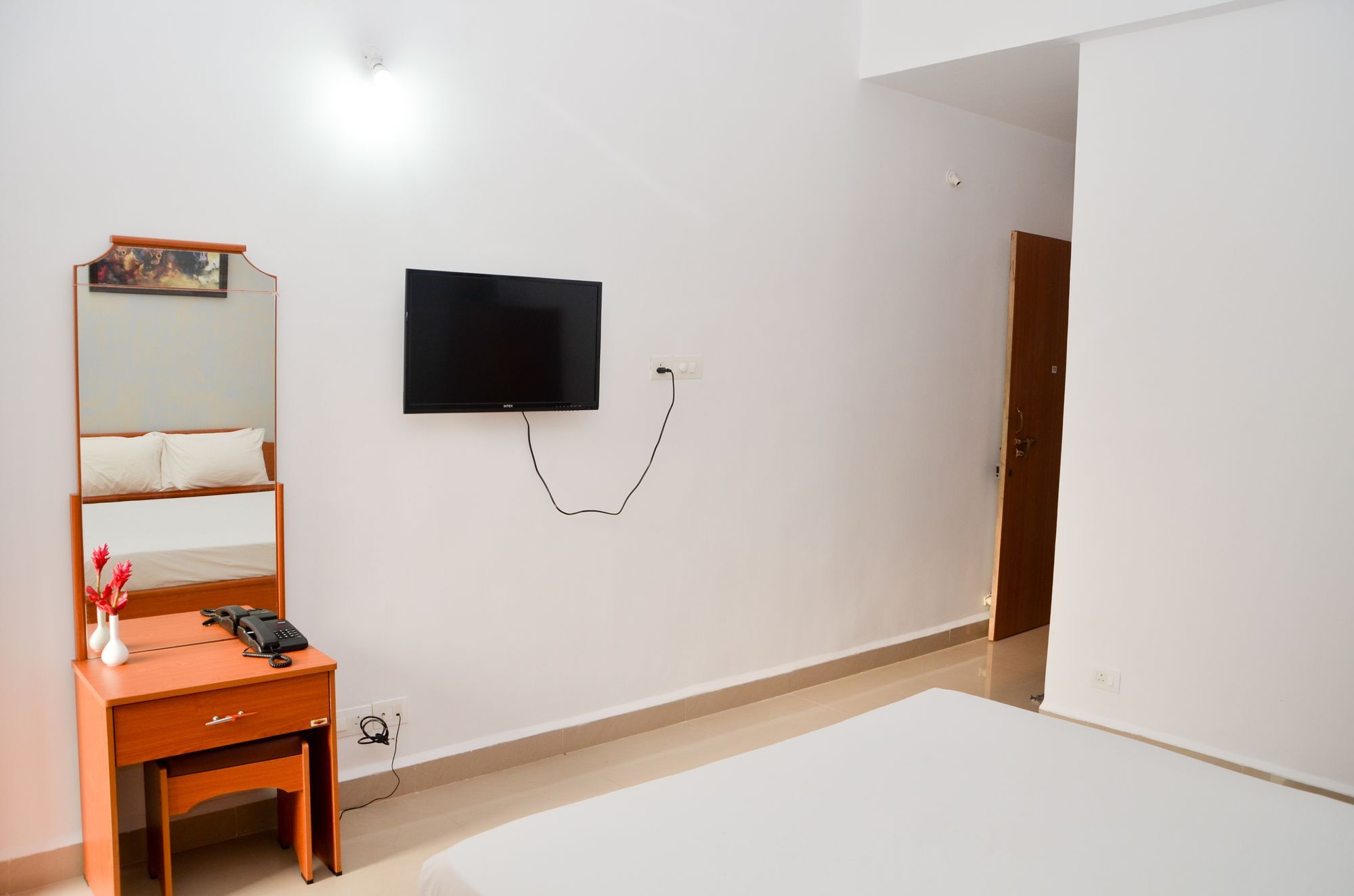 Super Hotel O The Goan Courtyard Colva Esterno foto